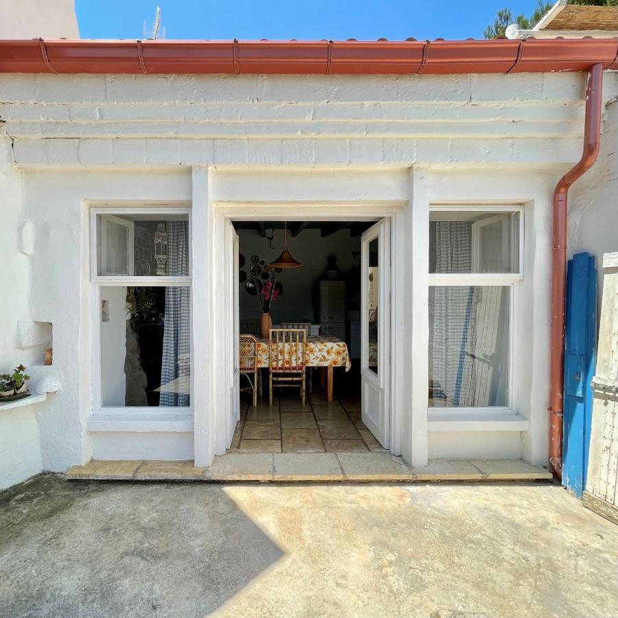 Casa Vacanze Capurre "Trulli E Pajare A Due Passi Dal Pizzo" กัลลีโปลี ภายนอก รูปภาพ