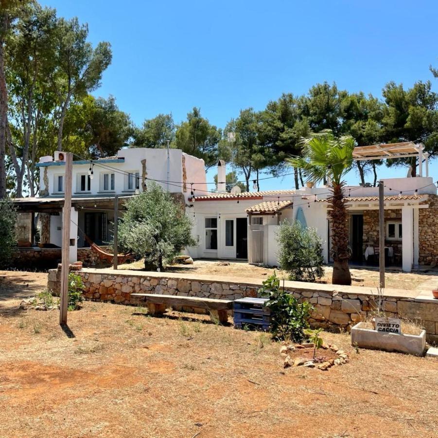 Casa Vacanze Capurre "Trulli E Pajare A Due Passi Dal Pizzo" กัลลีโปลี ภายนอก รูปภาพ