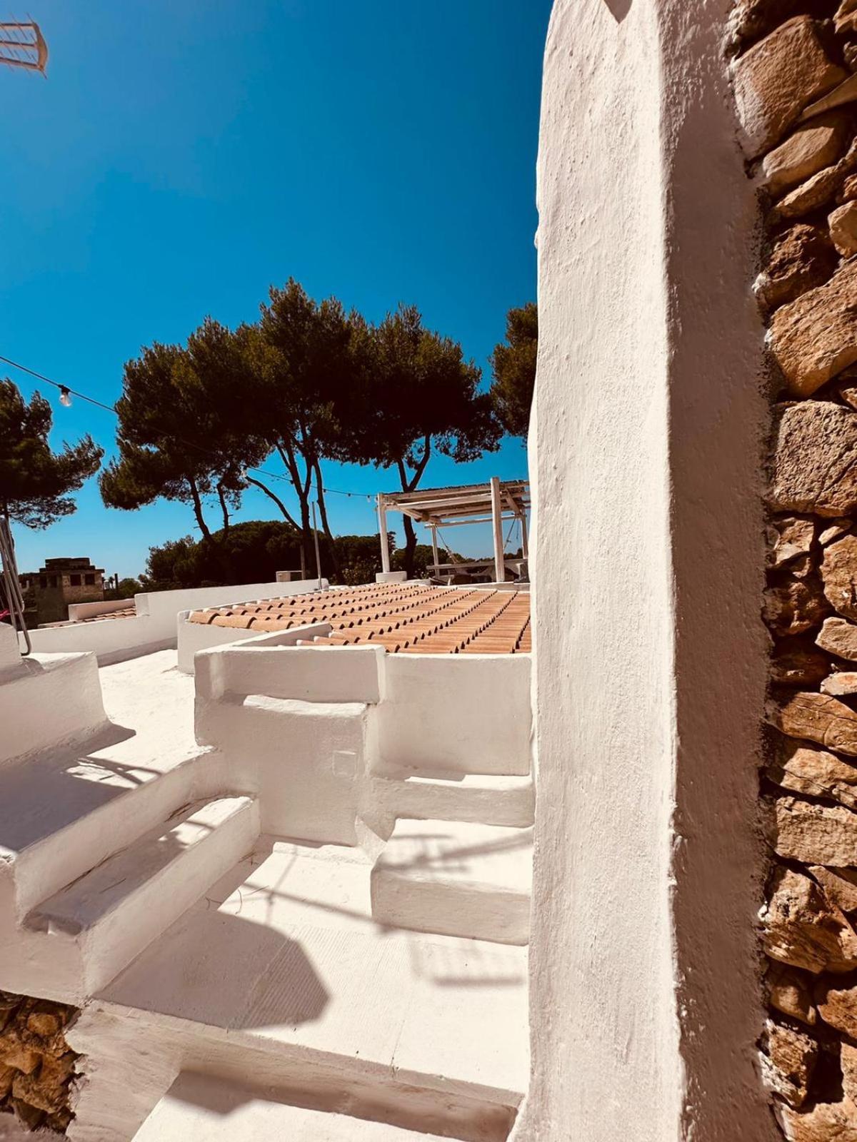 Casa Vacanze Capurre "Trulli E Pajare A Due Passi Dal Pizzo" กัลลีโปลี ภายนอก รูปภาพ