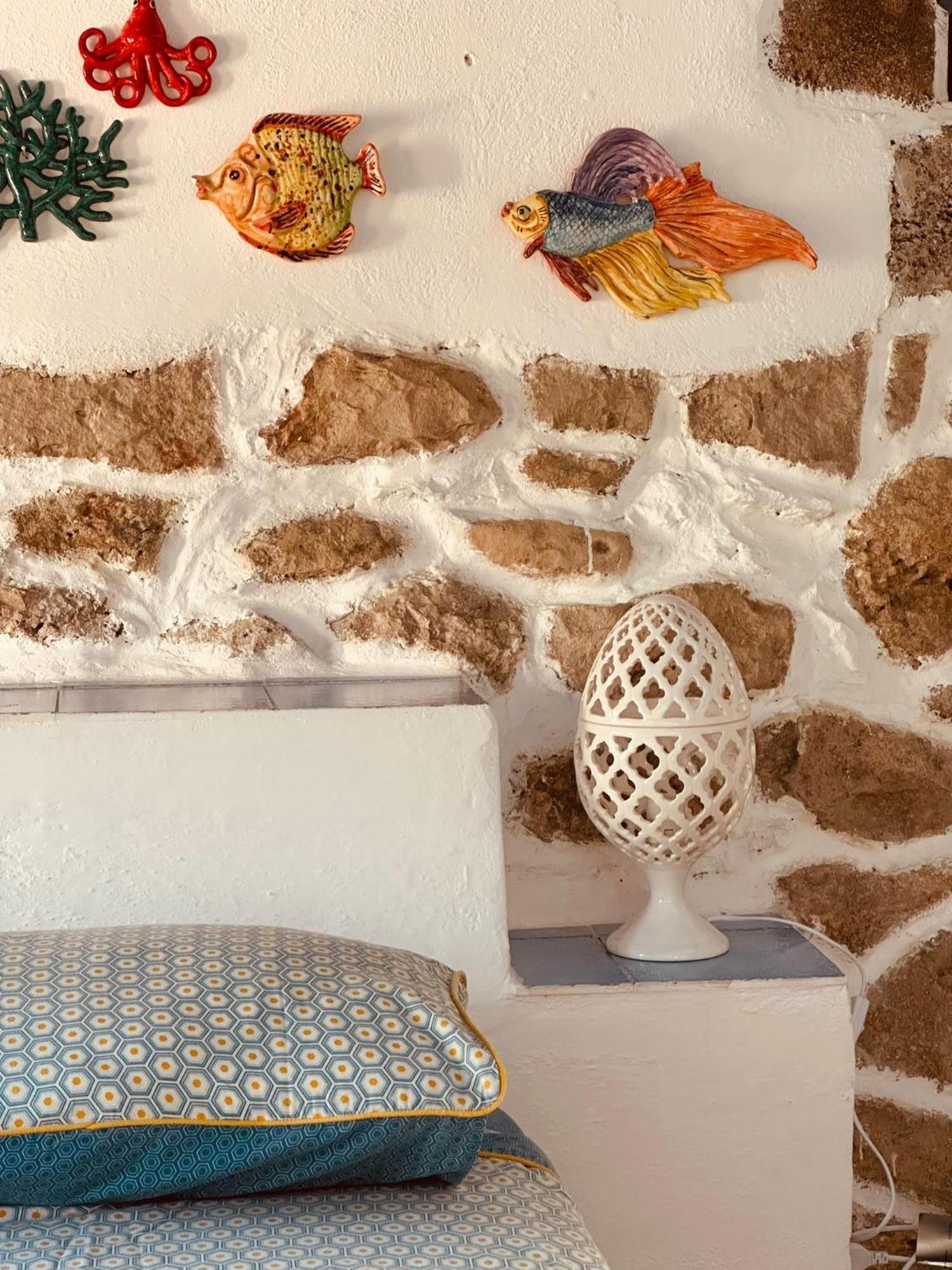 Casa Vacanze Capurre "Trulli E Pajare A Due Passi Dal Pizzo" กัลลีโปลี ภายนอก รูปภาพ