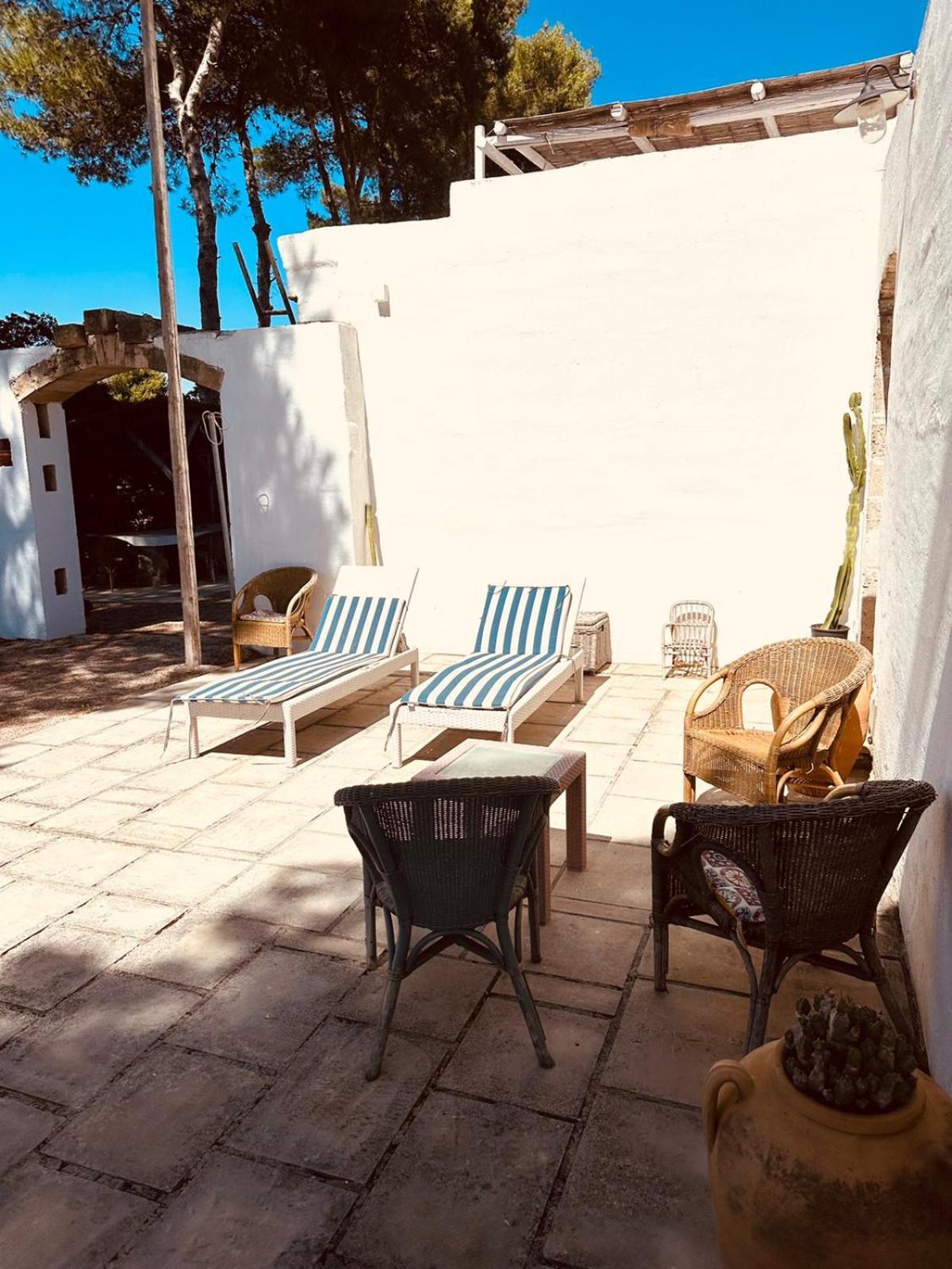 Casa Vacanze Capurre "Trulli E Pajare A Due Passi Dal Pizzo" กัลลีโปลี ภายนอก รูปภาพ