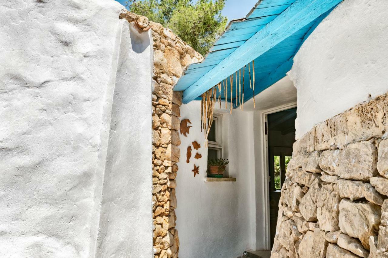 Casa Vacanze Capurre "Trulli E Pajare A Due Passi Dal Pizzo" กัลลีโปลี ภายนอก รูปภาพ